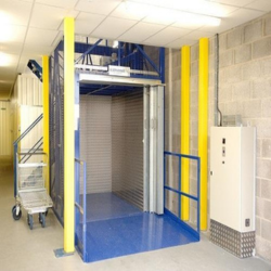 Cabin Roller Chain Lift for industrial use