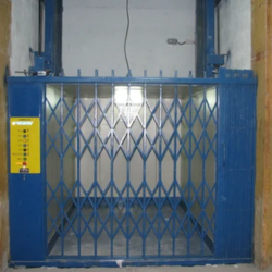 Heavy-load Cabin Lift with steel cable mechanism for warehouses